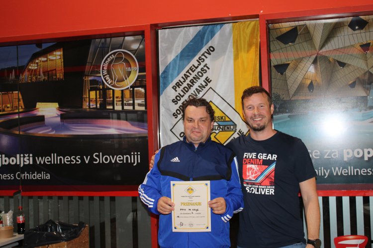 PP SLOVENJ GRADEC - ZMAGOVALEC 16. veteranskega turnirja v malem nogometu