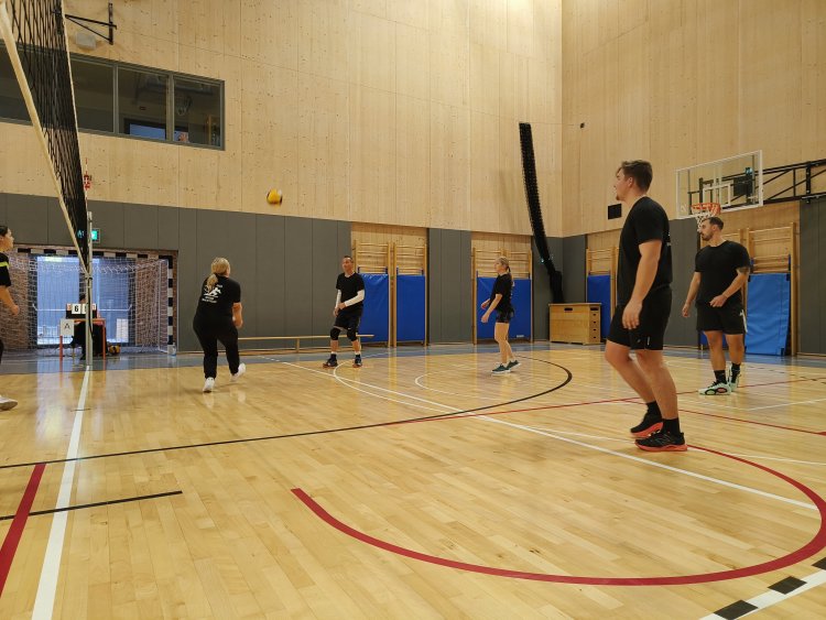 Tradicionalni turnir v dvoranski odbojki 2025