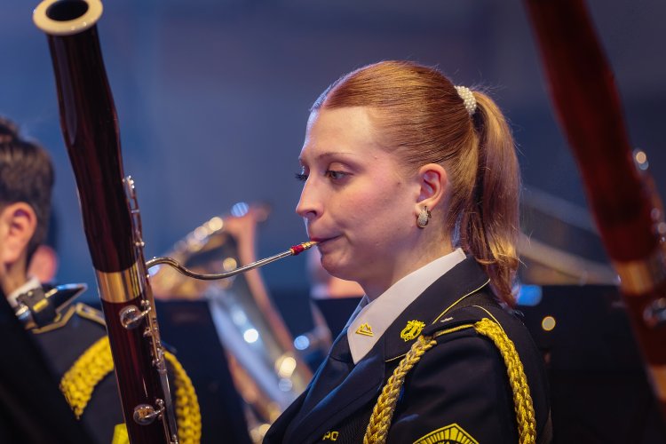 21. dobrodelni koncert Policijskega orkestra z gostjo Moniko Avsenik