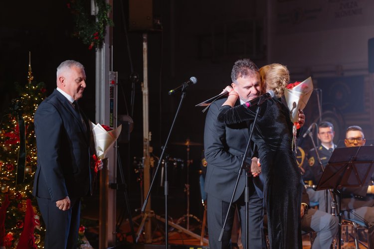 21. dobrodelni koncert Policijskega orkestra z gostjo Moniko Avsenik