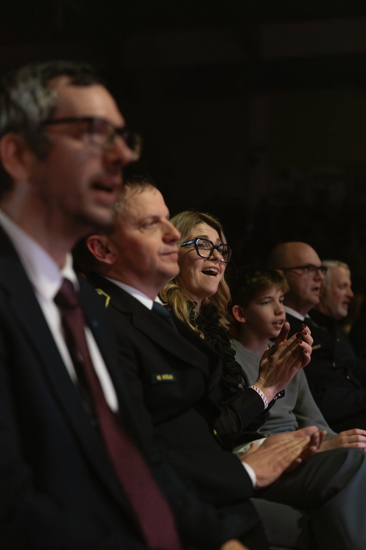 21. dobrodelni koncert Policijskega orkestra z gostjo Moniko Avsenik