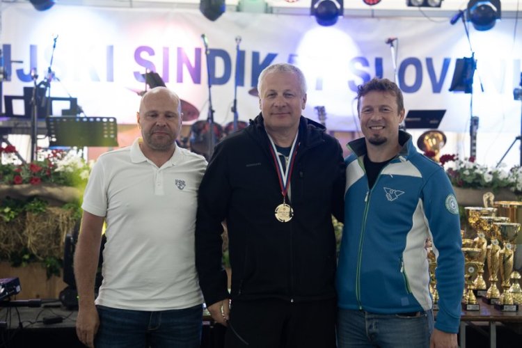 OPS CELJE ZMAGOVALEC 20. ŠPORTNIH IGER PSS - KA JIM DELAMO!
